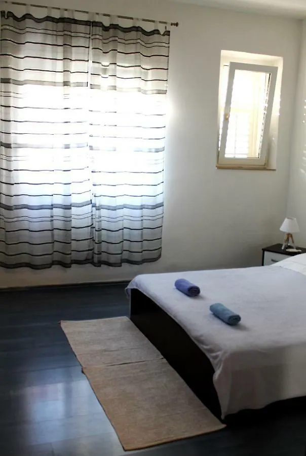 Apartment Apartman Mila Trogir
