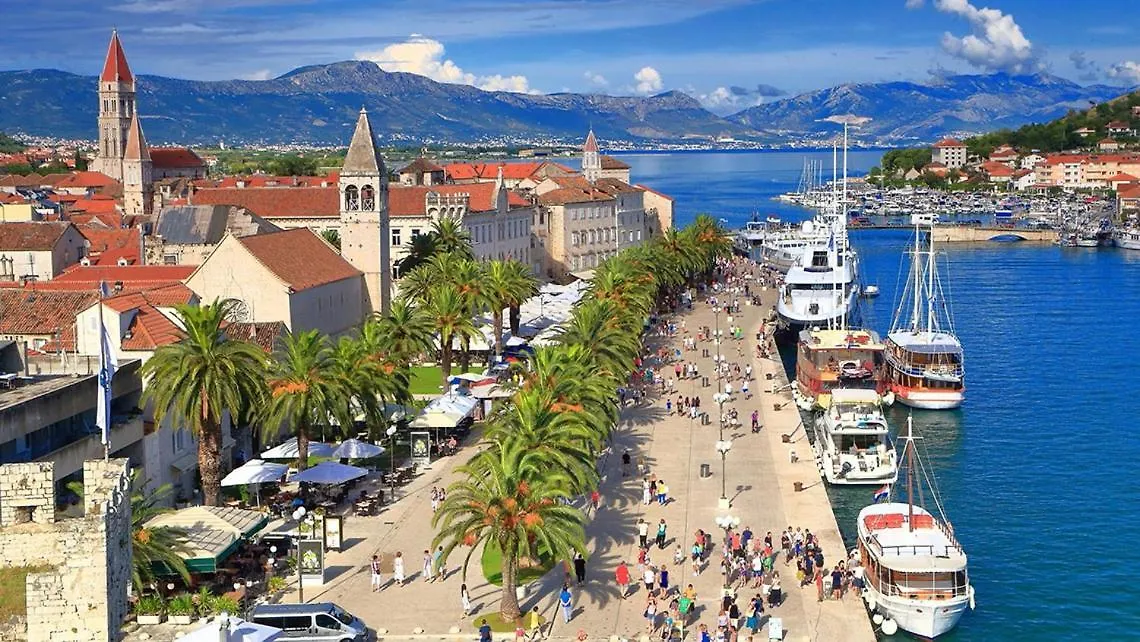 Apartment Apartman Mila Trogir